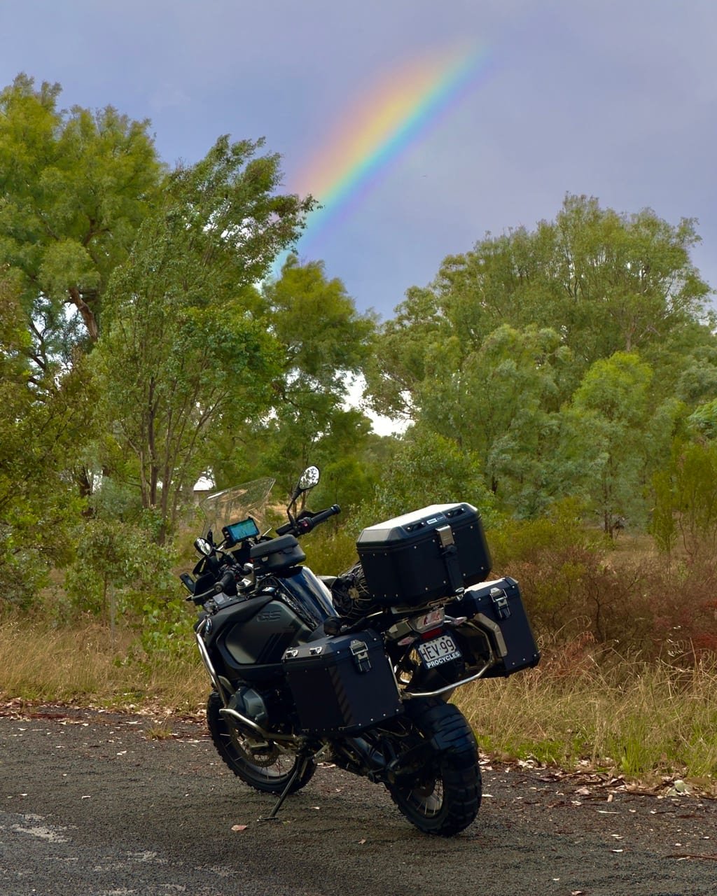Morning light on the road out of Sydney